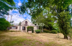 Issy-l'Evêque, Burgundy 71760