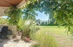 Laruscade, Aquitaine 33620