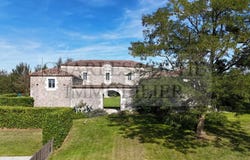 Mauroux, Midi-Pyrénées 46700