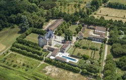 Saintes, Poitou-Charentes 17100