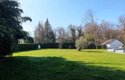 Fleury-sur-Loire, Burgundy 58240
