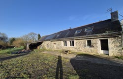 Plussulien, Brittany 22320