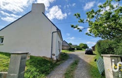 Ploumilliau, Brittany 22300