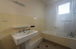 LONS-LE-SAUNIER, Bourgogne-Franche-Comté 39000