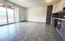 Saint-Ismier, Isère 38330