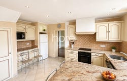 Chamvres, Burgundy 89300