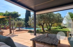 Cotignac, Provence-Alpes-Côte-d'Azur 83570