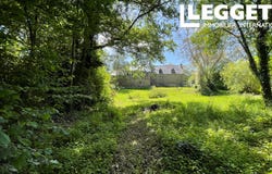 Camors, Brittany 56330