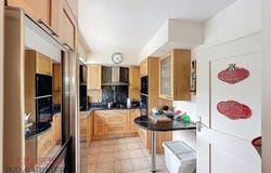 Landerneau, Finistère 29800