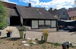 Seignelay, Burgundy 89250