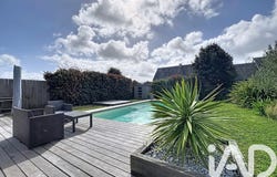 Cancale, Brittany 35260