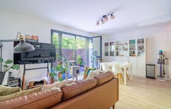 Stains, Ile-de-France 93240