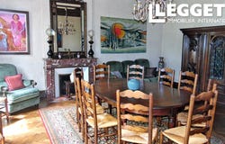 Bourg, Nouvelle-Aquitaine 33710