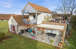 OUROUX SUR SAONE, Bourgogne-Franche-Comté 71370