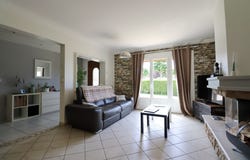Nogent-le-Phaye, Centre 28630