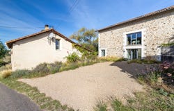 PIEGUT PLUVIERS, Nouvelle-Aquitaine 24360