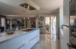 Lescar, Aquitaine 64230