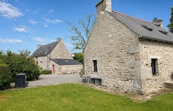 ROSTRENEN, Brittany 22110
