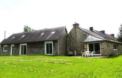 Glomel, Brittany 22110