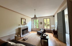 Tonnerre, Burgundy 89700