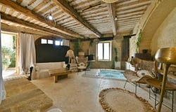 Uzès, Gard 30700
