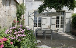Nontron, Aquitaine 24300