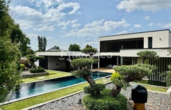 Pau, Aquitaine 64000