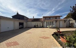Mazeray, Poitou-Charentes 17400