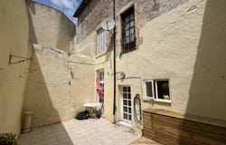 Saint-Savin, Poitou-Charentes 86310