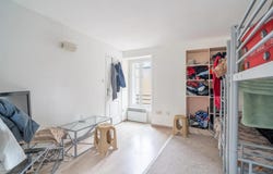 Saint Denis, Île-de-France 93200