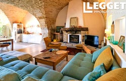 Aigues-Vives, Occitanie 30670