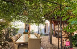 Avallon, Burgundy 89200