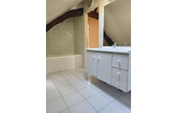 La Bouteille, Picardie 02140