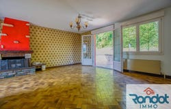 Langres, Champagne-Ardennes 52200