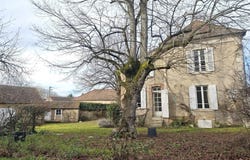 Dornes, Burgundy 58390