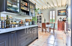 Salles, Nouvelle-Aquitaine 33770