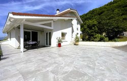 La Pierre, Isère 38570
