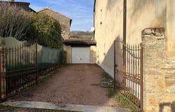 Plottes, Burgundy 71700