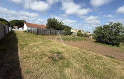 COMMEQUIERS, Pays de la Loire 85220