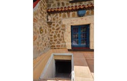 Romenay, Burgundy 71470