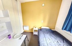 Roubaix, Nord 59100