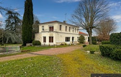 Roullet-Saint-Estèphe, Poitou-Charentes 16440
