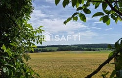 Marce-Sur-Esves, Centre 37160