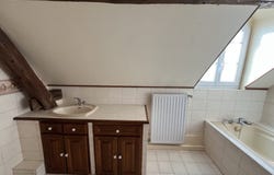 Ahuy, Burgundy 21121
