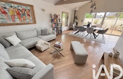 Angers, Pays-de-la-Loire 49100