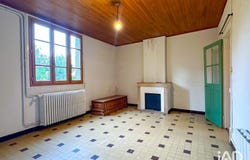 VIVIERS, Auvergne-Rhône-Alpes 07220