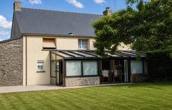 Bains Sur Oust, Brittany 35600