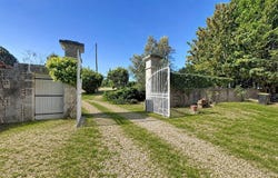 Bécheresse, Poitou-Charentes 16250