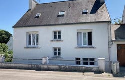 Audierne, Brittany 29770