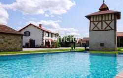 Maringues, Auvergne 63350